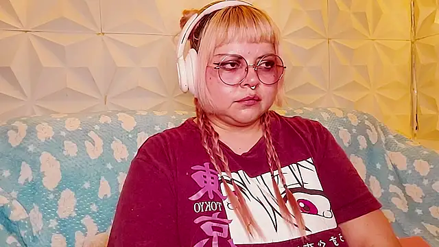 Webkamerová show Satyn_doll