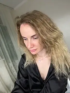 AinyrVixxen লাইভ XXX চ্যাট