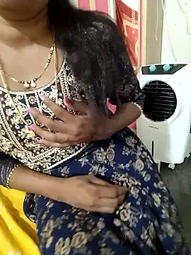 Swapna_kannadaのライブXXXチャット