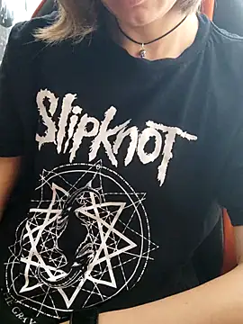 AashikalaaのライブXXXチャット