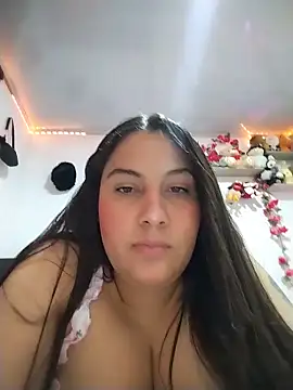esmeralda_jadees' Live XXX Chat