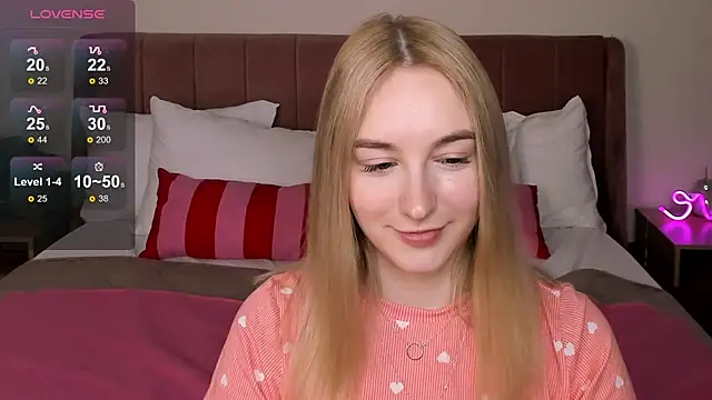 Shy_Polly élő XXX-chatje