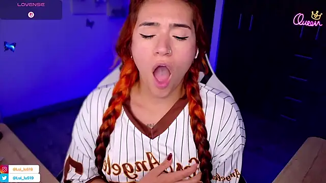 ImLui_lu Adlı Modelin Canlı XXX Sohbeti