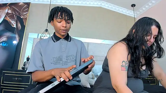dafne_and_erick_'s Live XXX Chat