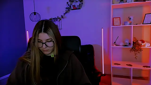 lissa_night élő XXX-chatje