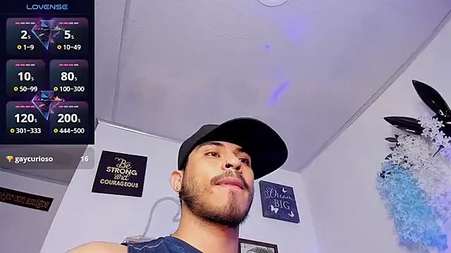 Bastian_MCcormick's Webcam Show