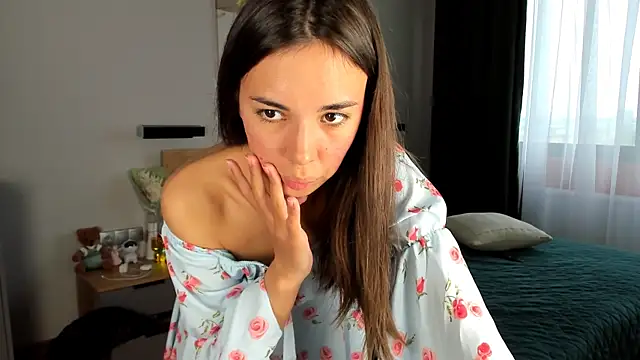 nilliluv Adlı Modelin Canlı XXX Sohbeti