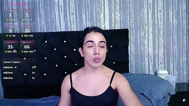 Alicee_Moonn – webcam-show