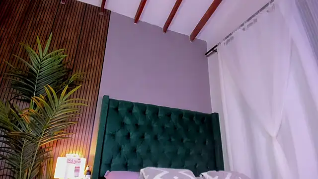 Chloefixxx's Live XXX Chat