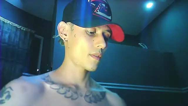 maxwell_crazy1's Webcam Show