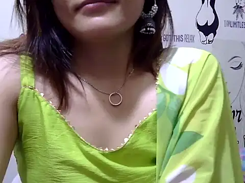 Smiley_girl23 现场XXX聊天