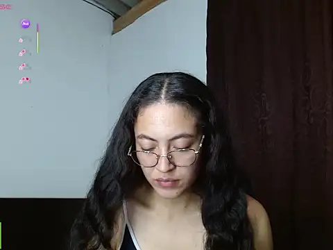 Amitlu_'s Live XXX Chat