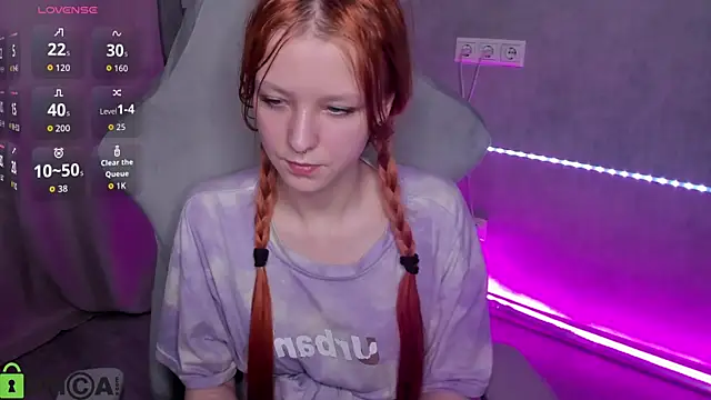 Emma_Dusk Adlı Modelin Canlı XXX Sohbeti