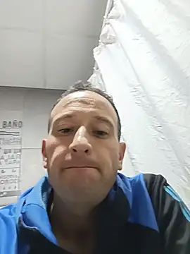 poli1910 Live XXX-chat