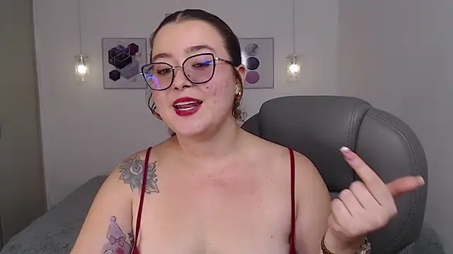 Chat +18 de selene_rouse_ ao vivo