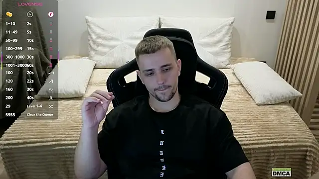 Larstar01 webcam show
