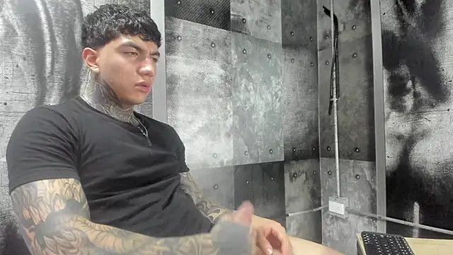 Gury_tattoo's Live XXX Chat