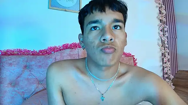 noa_hot69 在線直播表演