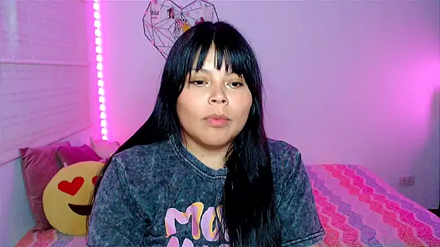 EllieMoonX Live XXX-chat