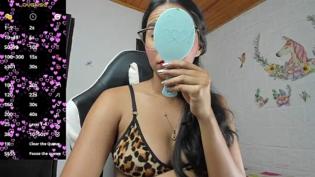 alisson_hoffman05's Live XXX Chat
