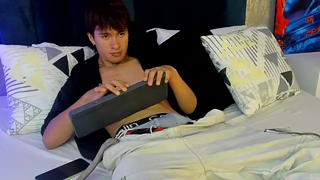 Liam_Grayson_'s Webcam Show