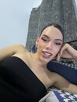 Carlita_cute 在線直播表演