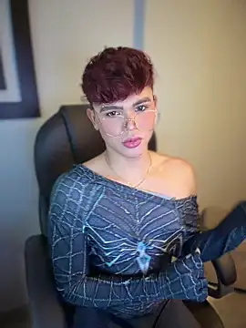 XXX chat uživo modela PRINCE_STEV
