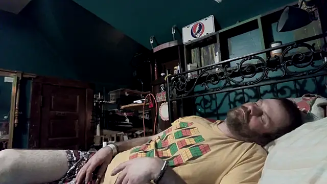 charactrzero élő XXX-chatje