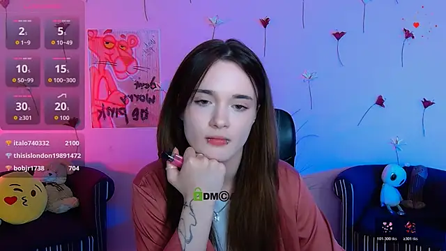 دردشة liana_kisses الجنسية المباشرة
