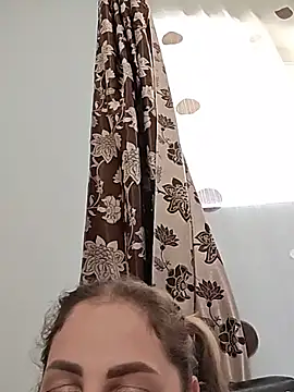 LunaDesire01n Live XXX chat