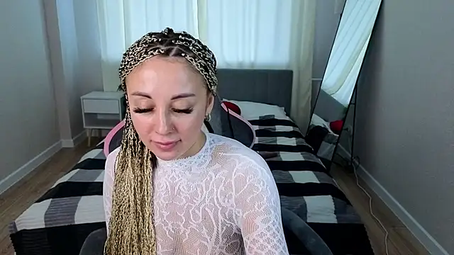Вебкам-шоу Mary_Holland