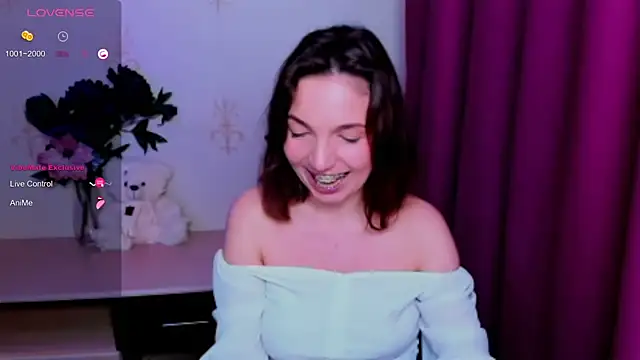 KindHazelHere_'s Live XXX Chat
