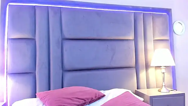 Chat XXX en directo de GabyMoreau