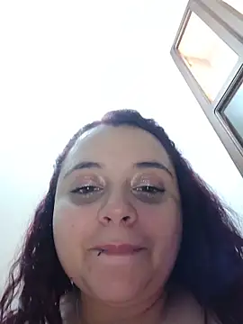 Chatroom XXX en direct de CURVY-HORNY