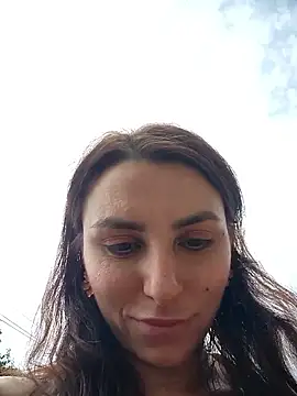Izabella_Bella Obrolan Langsung XXX