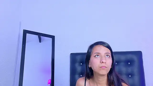 Skinny_hottie18's Live XXX Chat