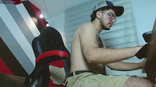 Zac_Golden 라이브 XXX 채팅