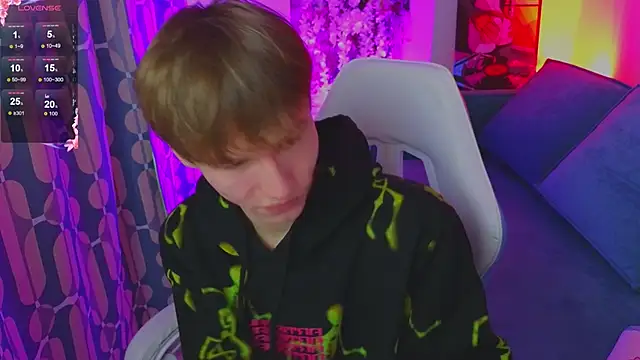 cuMte_boy 现场XXX聊天