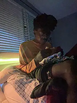 barracksbunny Show in webcam