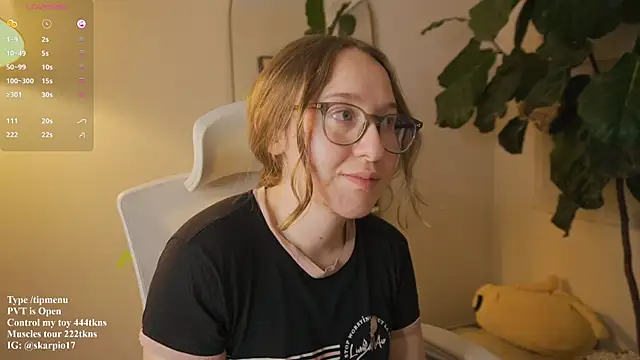 Chat XXX en directo de Scarlett_NoirMuse