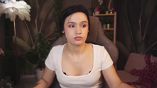 MonicaFarmer's Live XXX Chat