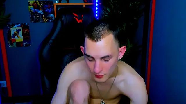 Živý XXX chat Lucas_Moran