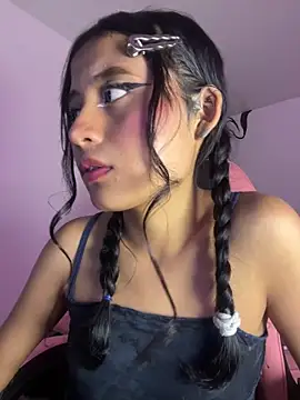 Nubeseliminadas' Webcam Show