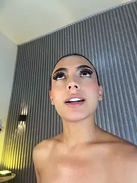 SHANONCLARK Live XXX Chat
