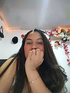esmeralda_jadeesのライブXXXチャット