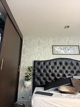 Lander_Cruz Live XXX Chat