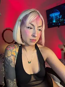 Cinamoonn's Live XXX Chat