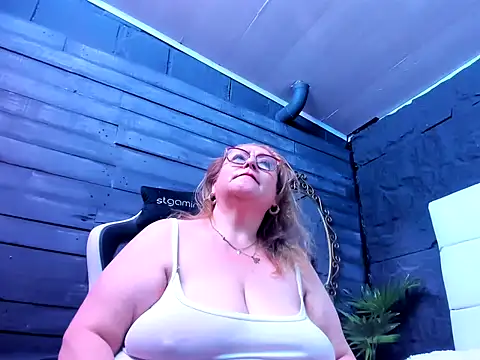 Rebecca_mature56: διαδικτυακό σόου στην κάμερα