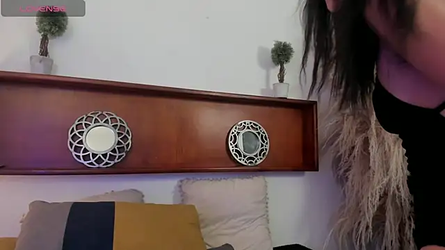 celeste_bm_'s Live XXX Chat