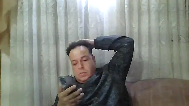 عرض كام UrsoBissexualPauGrosso